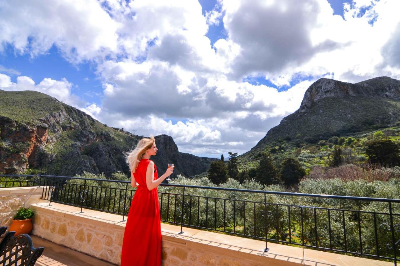 Villa Anastasia Luxe With Top Wifi, Bbq & Amazing Views Kissamos Exterior photo