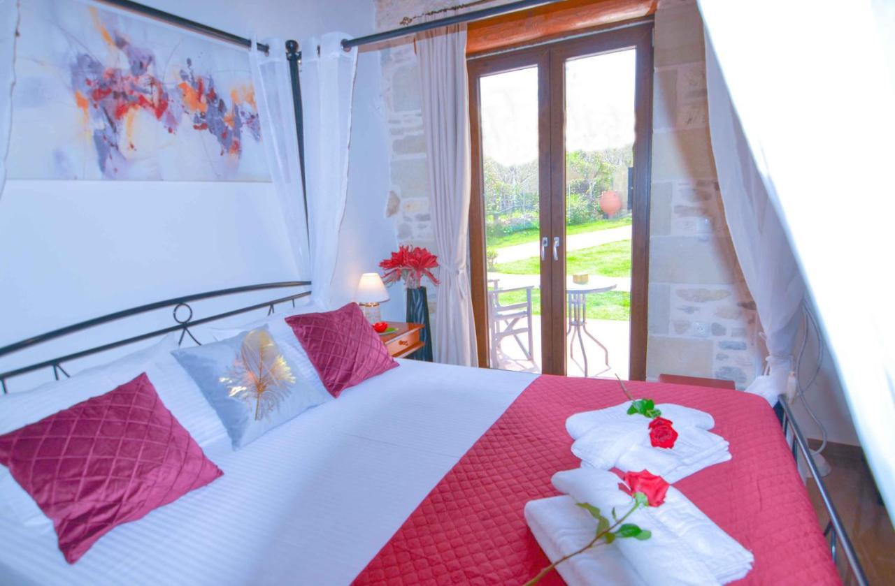 Villa Anastasia Luxe With Top Wifi, Bbq & Amazing Views Kissamos Exterior photo