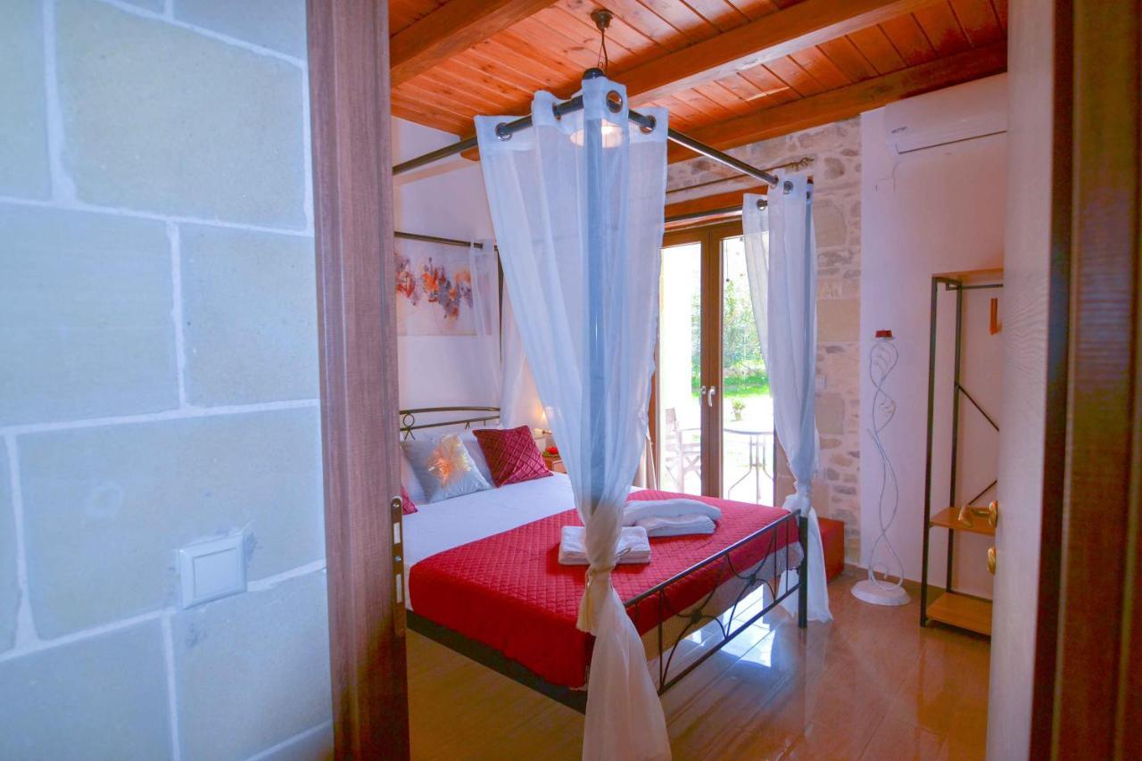 Villa Anastasia Luxe With Top Wifi, Bbq & Amazing Views Kissamos Exterior photo